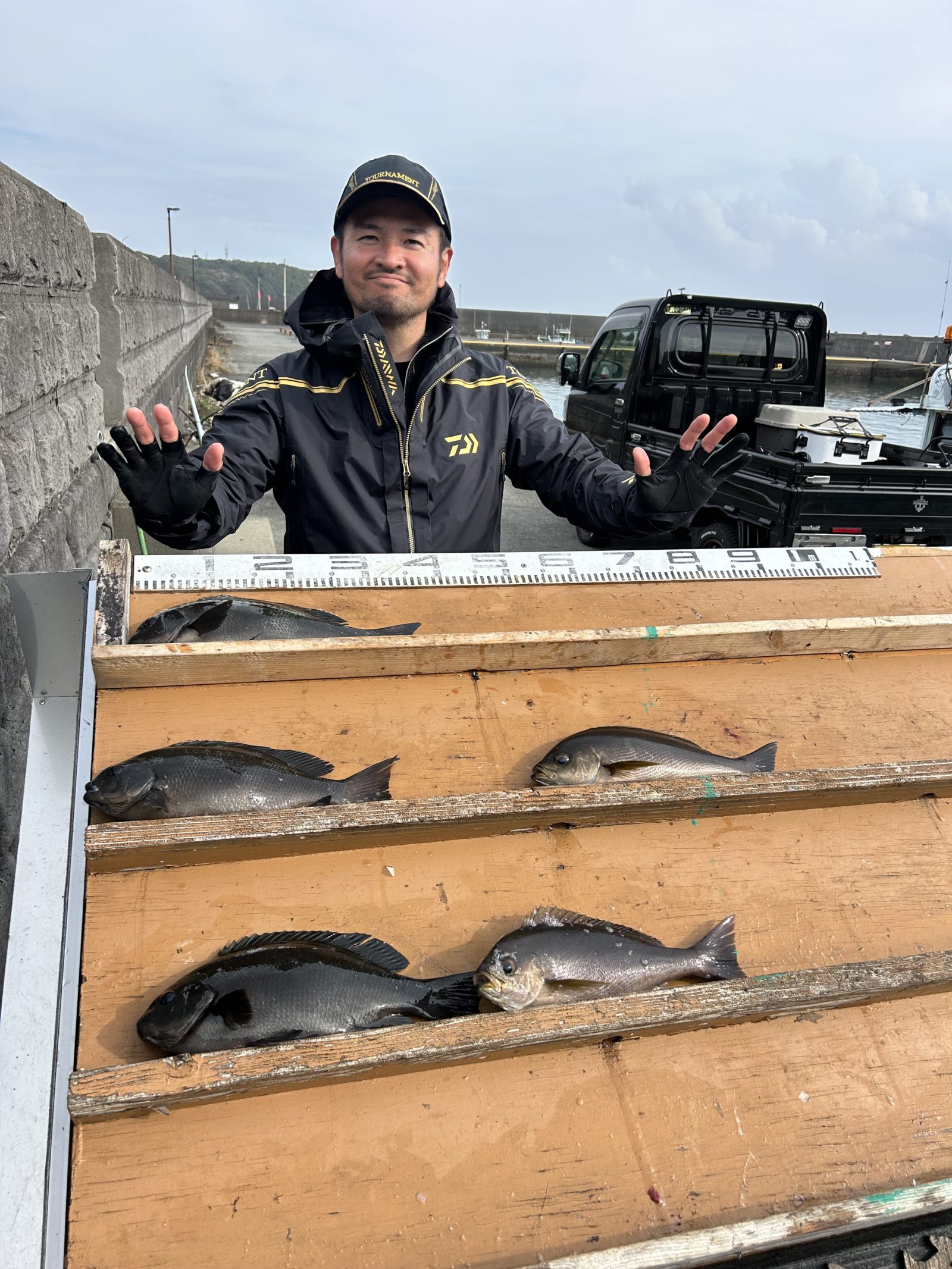 24日の釣果です – 串本萩尾 浜中渡船